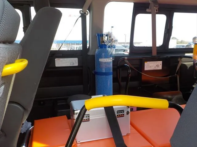 Toyota Hiace Ambulance 2020 (Non Hybrid, Auction Grade 3.5) – White | 72,968 km | Dhaka | STK-260911