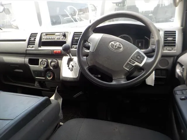 Toyota Hiace DX-PW 2021 (Non Hybrid, Auction Grade 3.5) – White | 108,879 km | Upcoming | STK-260910