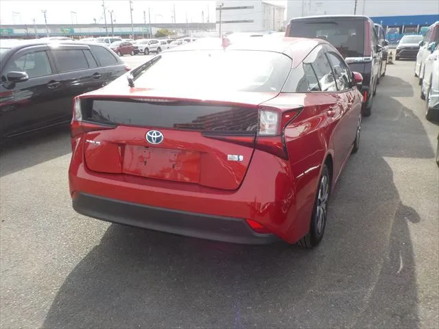 Toyota Prius A Premium 2021 (Hybrid, Auction Grade 4) – Wine (3U5) | 51,570 km | Dhaka | STK-260815
