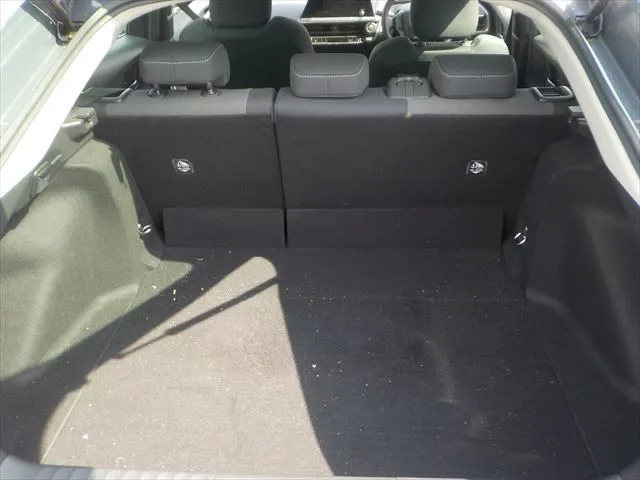 Toyota Prius U 2023 (Hybrid, Auction Grade 4.5) – Gray (1M2) | 21,610 km | Upcoming | STK-260816