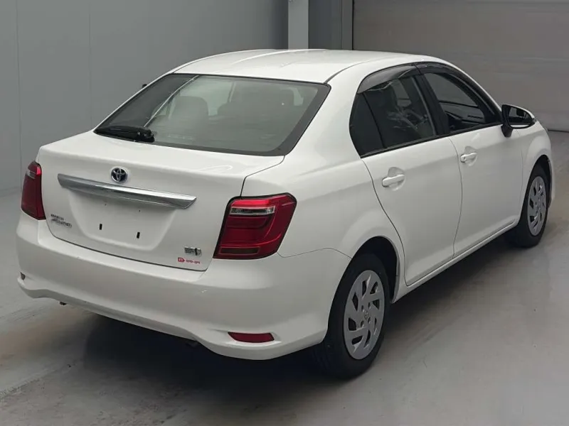 Toyota Axio EX 2021 (Hybrid, Auction Grade 4) – White | 49,000 km | Upcoming | STK-260511