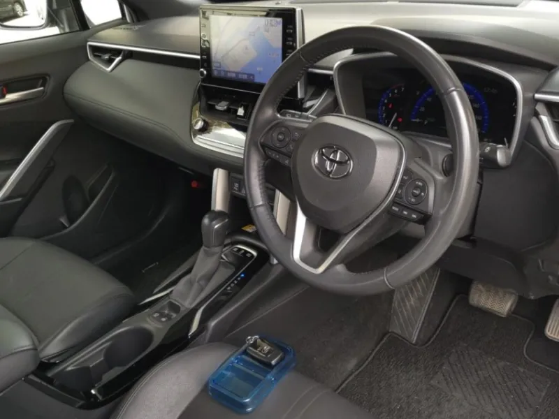 Toyota Corolla Cross G 2022 (Hybrid, Auction Grade 4.5) – Pearl | 55,136 km | ECB Showroom | STK-250294