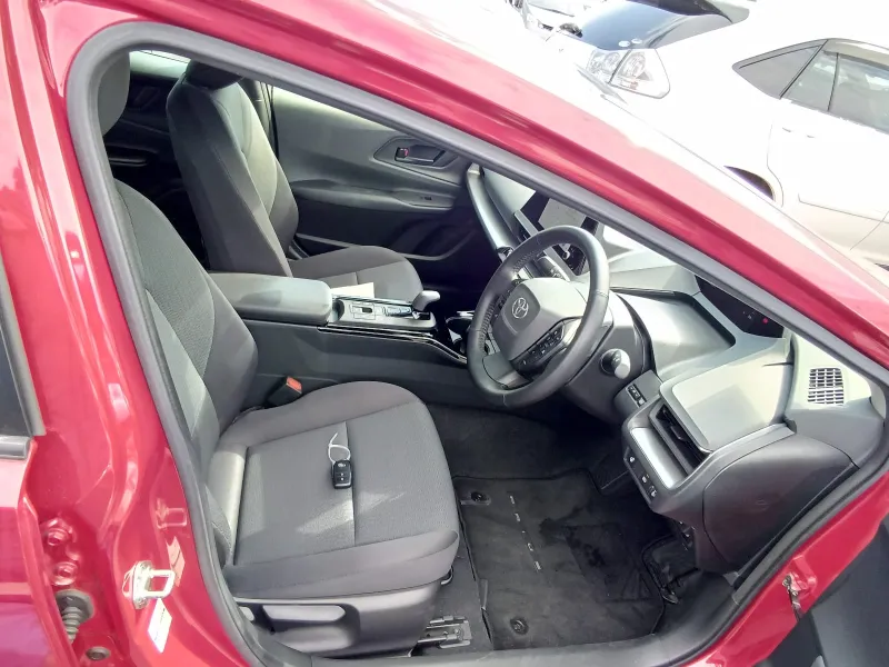 Toyota Prius U 2023 (Hybrid, Auction Grade 5) – Red | 13,000 km | Dhaka | STK-260357