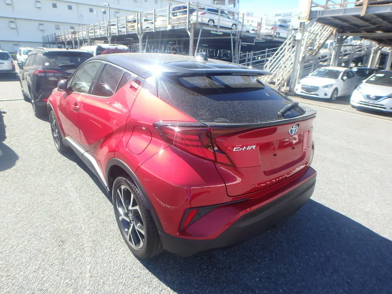 Toyota C-HR G 2020 (Hybrid, Auction Grade 3.5) – Red | 31,000 km | Dhaka | STK-250062
