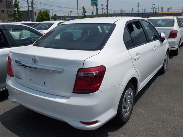Toyota Axio EX 2022 (Non Hybrid, Auction Grade 4) – White | 94,806 km | Mongla | STK-260963