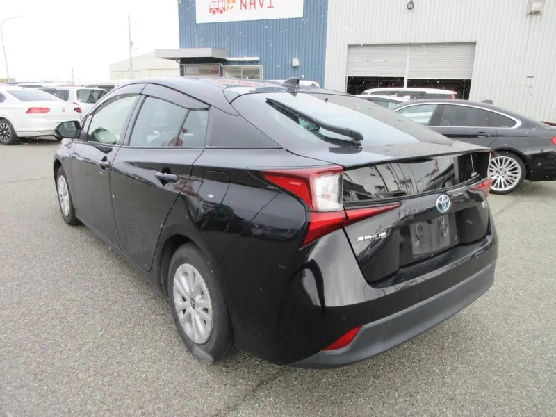 Toyota Prius A Premium 2020 (Hybrid, Auction Grade 4) – Black | 64,308 km | ECB Showroom | STK-250004