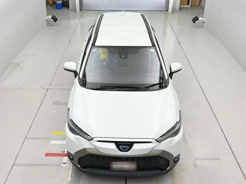 Toyota Corolla Cross Z 2021 (Hybrid, Auction Grade 5) – Pearl | 32,919 km | Showroom | STK-260470