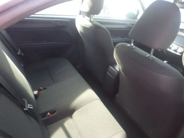 Toyota Axio EX 2021 (Non Hybrid, Auction Grade 3.5) – Silver | 122,945 km | Dhaka | STK-260843