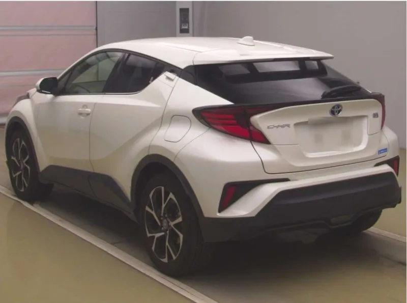Toyota C-HR G New Shape 2021 (Hybrid, Auction Grade 3.5) – Pearl | 21,159 km | Upcoming | STK-260598
