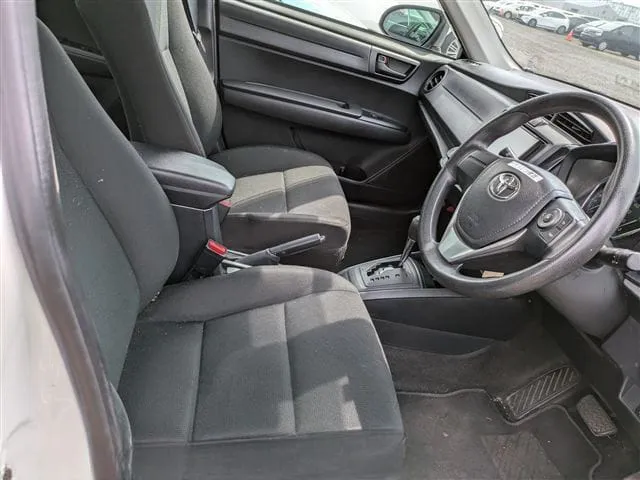 Toyota Axio EX 2020 (Hybrid, Auction Grade R) – White | 77,534 km | ECB Showroom | STK-250268