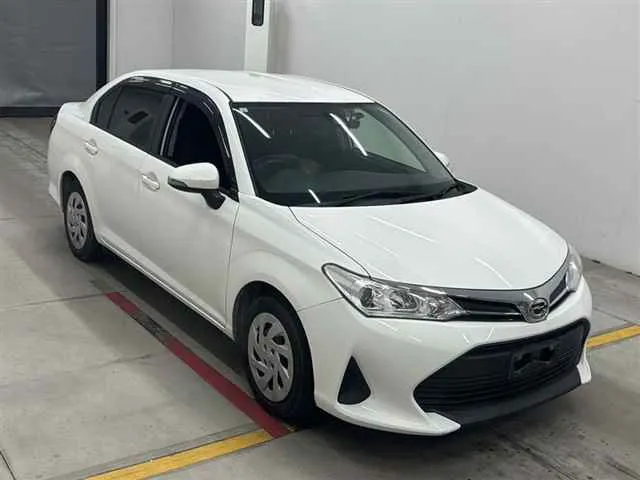 Toyota Axio EX 2021 (Non Hybrid, Auction Grade 4) – White | 35,400 km | Upcoming | STK-260526
