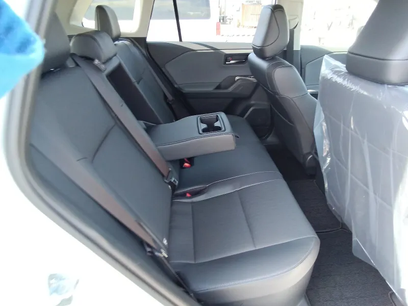 Toyota RAV4 Z Leather 2026 (Hybrid, Auction Grade S) – Pearl | Mongla | STK-260588