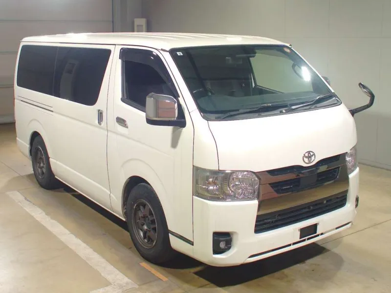 Toyota Hiace Super GL Dark Prime II 2022 (Non Hybrid, Auction Grade 4) – Pearl | 35,000 km | Upcoming | STK-260542