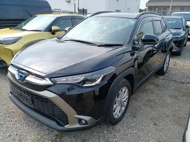 Toyota Corolla Cross G 2022 (Hybrid, Auction Grade 3.5) – Black | 41,000 km | ECB Showroom | STK-250052