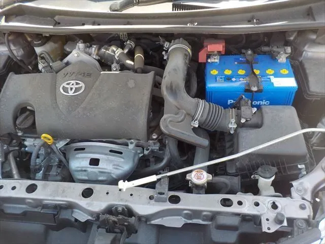 Toyota Axio EX 2022 (Non Hybrid, Auction Grade 4) – Bronze | 88,000 km | Showroom | STK-260662