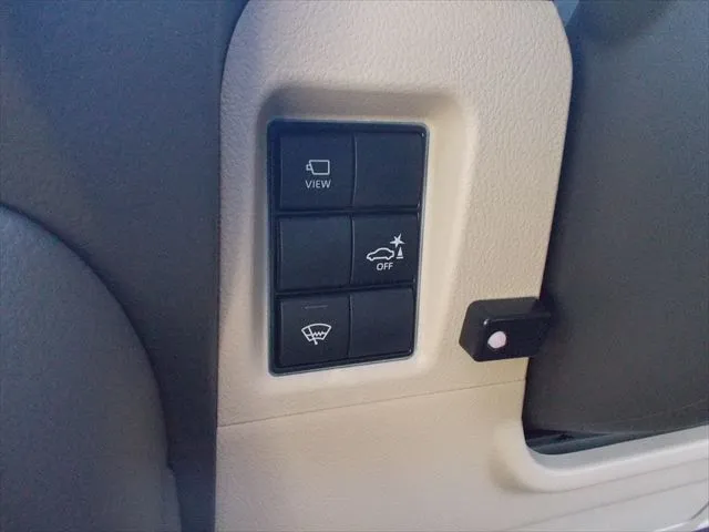 Toyota LAND CRUISER PRADO TX-L Matte Black Edition 2022 (Non Hybrid, Auction Grade 5) – Black (202) | 29,640 km | Dhaka | STK-260895