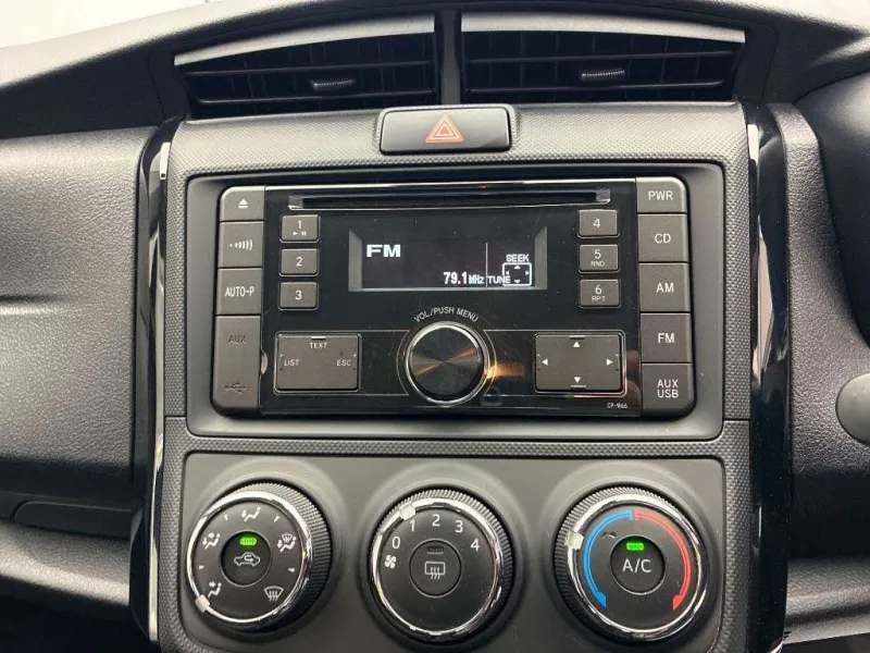 Toyota Axio EX 2021 (Non Hybrid, Auction Grade 4) – Silver | 44,400 km | Upcoming | STK-260523