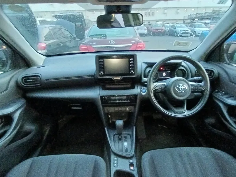 Toyota YARIS CROSS EX 2021 (Hybrid, Auction Grade 4) – Brown | 65,243 km | ECB Showroom | STK-260310
