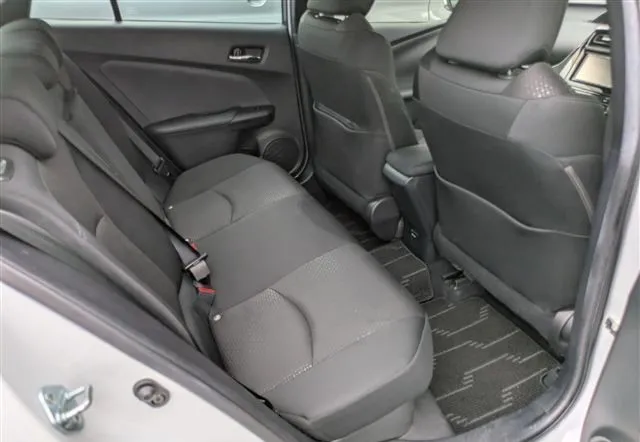 Toyota Prius S Safety Plus 2 2021 (Hybrid, Auction Grade 3.5) – Pearl | 61,425 km | Incoming | STK-260482