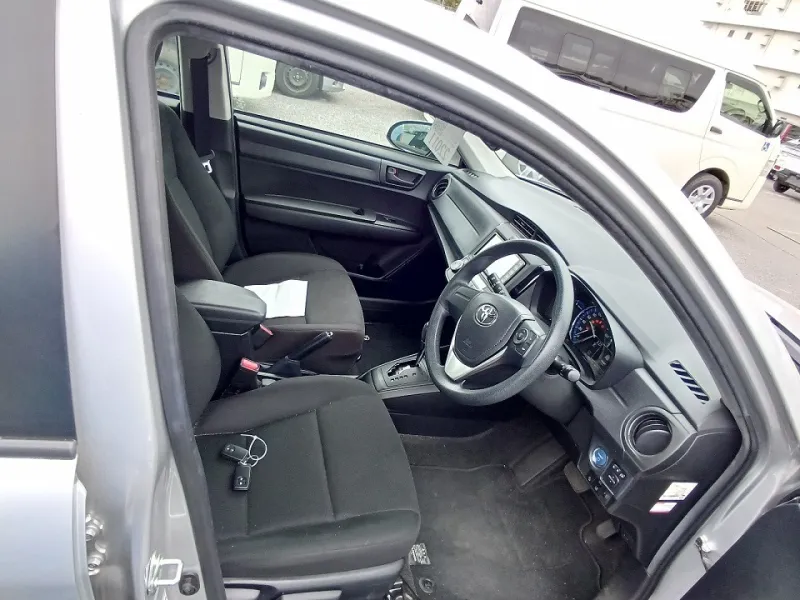 Toyota Axio EX 2020 (Hybrid, Auction Grade 4) – Silver | 50,868 km | ECB Showroom | STK-250315