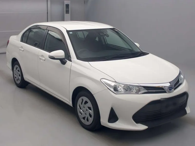 Toyota Axio EX 2021 (Hybrid, Auction Grade 4) – White | 114,000 km | Upcoming | STK-260499