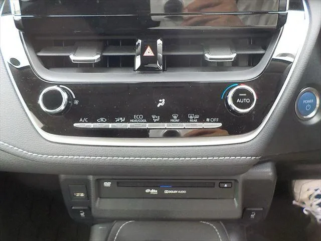 Toyota Corolla Cross Z 2025 (Hybrid, Auction Grade S) – Massive Grey | Dhaka | STK-260630