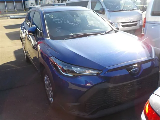 Toyota Corolla Cross G 2022 (Hybrid, Auction Grade 4.5) – Blue (8W7) | 44,287 km | Dhaka | STK-260860