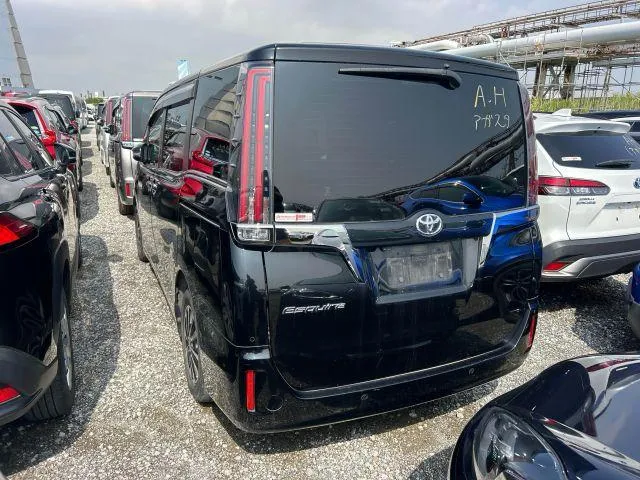 Toyota Esquire GI 2020 (Non Hybrid) – Black | 63,715 km | ECB Showroom | STK-250281