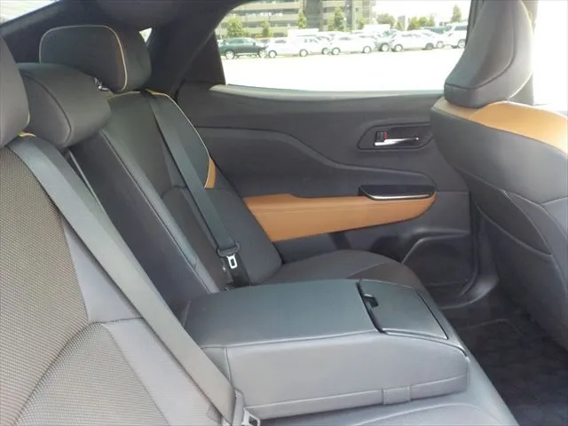 Toyota Crown Crossover RS Advanced 2022 (Hybrid, Auction Grade 4.5) – Black | 23,819 km | Dhaka | STK-260894