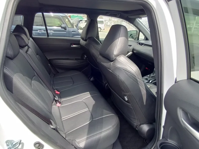 Toyota Corolla Cross Z 2022 (Hybrid, Auction Grade 4) – Pearl | 15,458 km | Mongla | STK-260472
