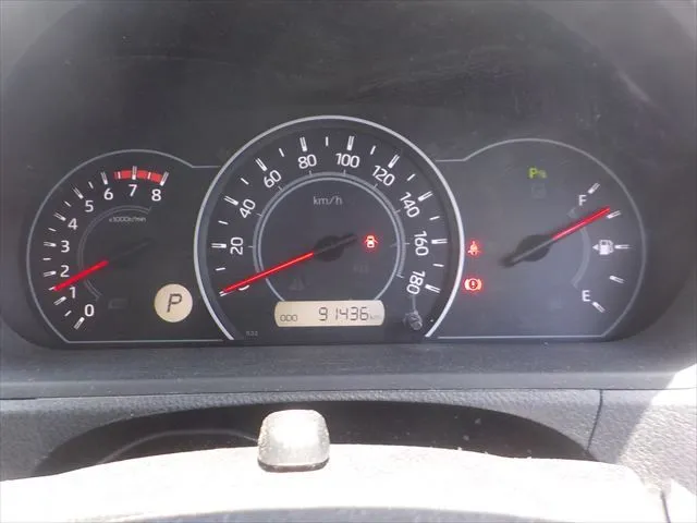 Toyota Noah X 2021 (Non Hybrid, Auction Grade 4) – Silver | 91,433 km | Upcoming | STK-260834