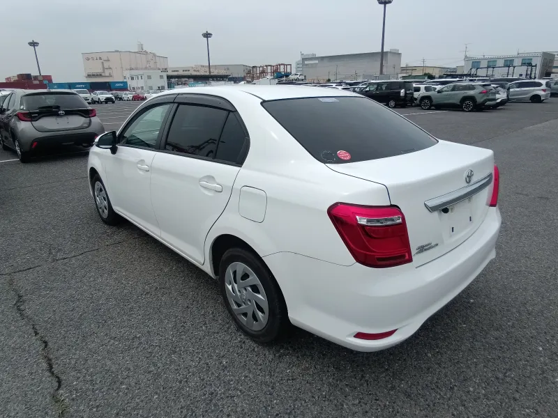 Toyota Axio EX 2021 (Non Hybrid, Auction Grade 4) – White | 35,400 km | Upcoming | STK-260526