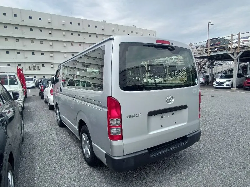 Toyota Hiace 4D Dual AC 2021 (Non Hybrid, Auction Grade 4) – Silver | 108,210 km | Upcoming | STK-260628