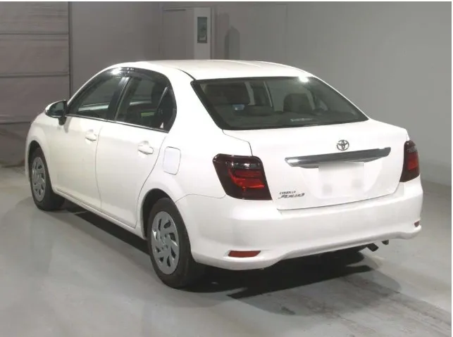 Toyota Axio EX 2023 (Non Hybrid, Auction Grade 3.5) – White | 92,000 km | Port | STK-260513