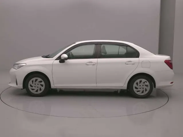 Toyota Axio EX 2021 (Non Hybrid, Auction Grade 3.5) – White | 80,000 km | Upcoming | STK-260516