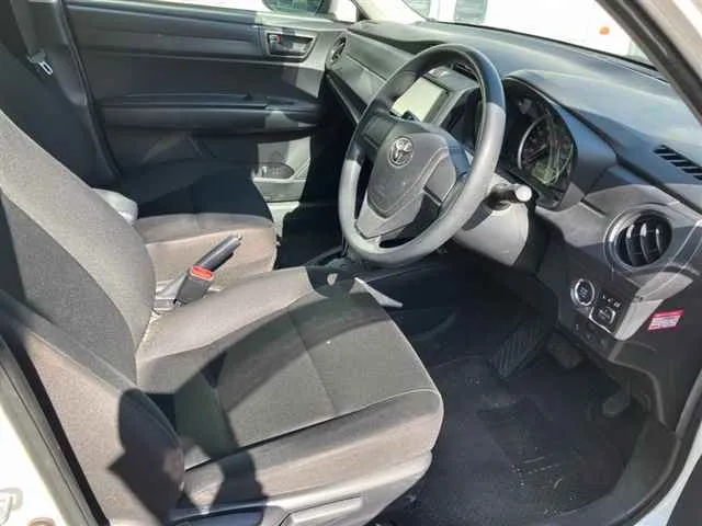 Toyota Axio EX 2021 (Non Hybrid, Auction Grade 4) – White | 35,400 km | Upcoming | STK-260526