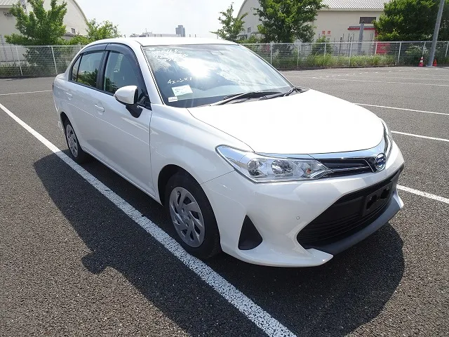 Toyota Axio EX 2022 (Hybrid, Auction Grade 4.5) – White | 18,989 km | Incoming | STK-260484