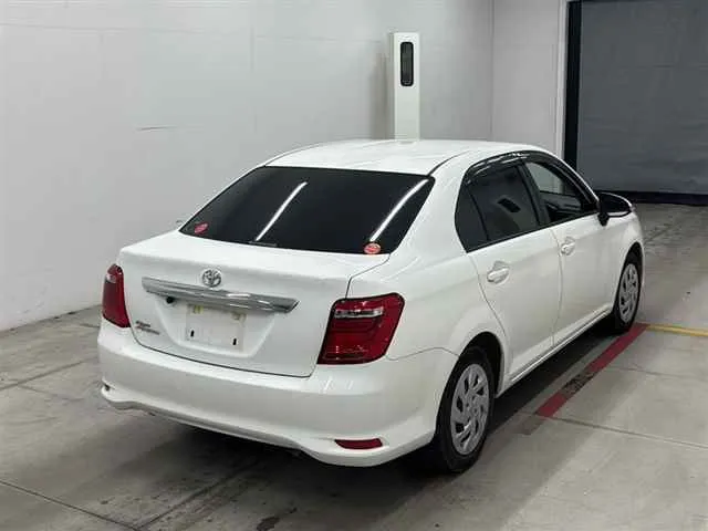 Toyota Axio EX 2021 (Non Hybrid, Auction Grade 4) – White | 35,400 km | Upcoming | STK-260526