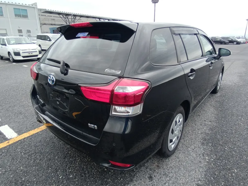 Toyota Fielder EX 2021 (Hybrid, Auction Grade 4.5) – Black | 57,400 km | Upcoming | STK-260529