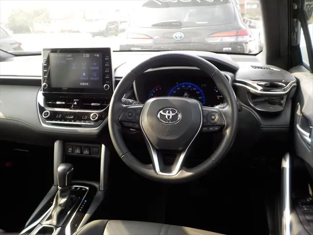 Toyota Corolla Cross G 2023 (Hybrid, Auction Grade 5) – Black | 22,477 km | ECB Showroom | STK-260033