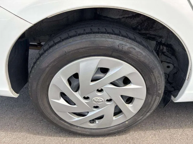Toyota Axio EX 2021 (Hybrid, Auction Grade 4.5) – White | 59,000 km | Upcoming | STK-260506