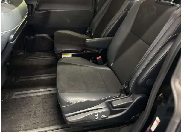 Toyota Noah Si WXB III 2021 (Hybrid, Auction Grade 4) – Black | 108,000 km | Upcoming | STK-260536