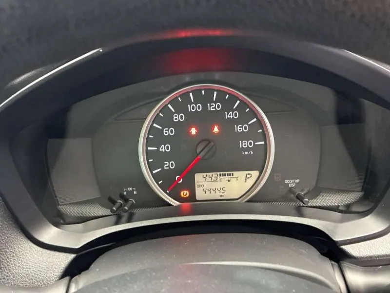 Toyota Axio EX 2021 (Non Hybrid, Auction Grade 4) – Silver | 44,400 km | Upcoming | STK-260523