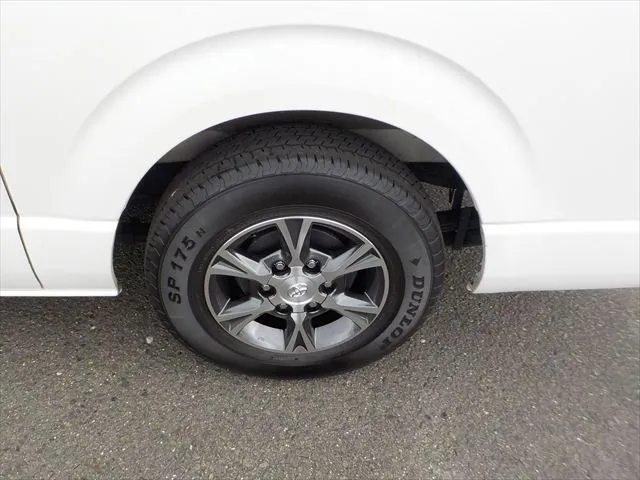 Toyota Hiace Super GL Dark Prime 2023 (Non Hybrid, Auction Grade 3) – Pearl | 69,000 km | Showroom | STK-260666