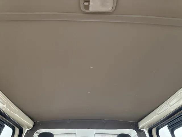 Toyota Hiace DX 2021 (Non Hybrid, Auction Grade 3) – White | 48,067 km | Mongla | STK-260490