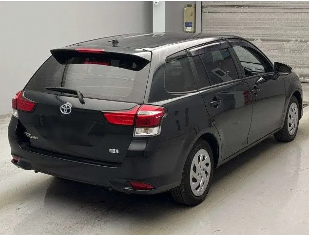 Toyota Fielder EX 2021 (Hybrid, Auction Grade 4) – Black | 63,942 km | STK-260386