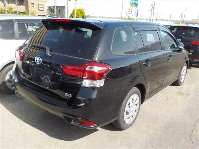 Toyota Fielder EX 2021 (Hybrid, Auction Grade 4) – Black | 65,794 km | Upcoming | STK-260850