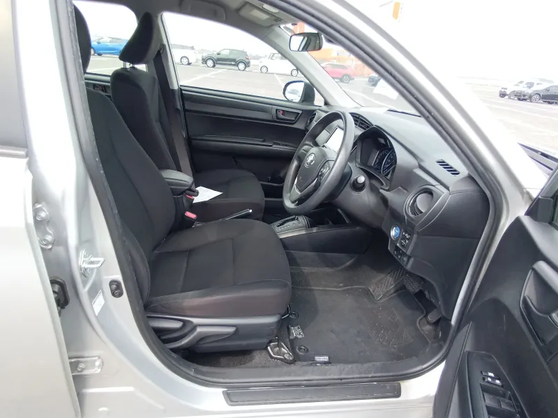 Toyota Axio EX 2021 (Hybrid, Auction Grade 4) – Silver | 31,700 km | Upcoming | STK-260507
