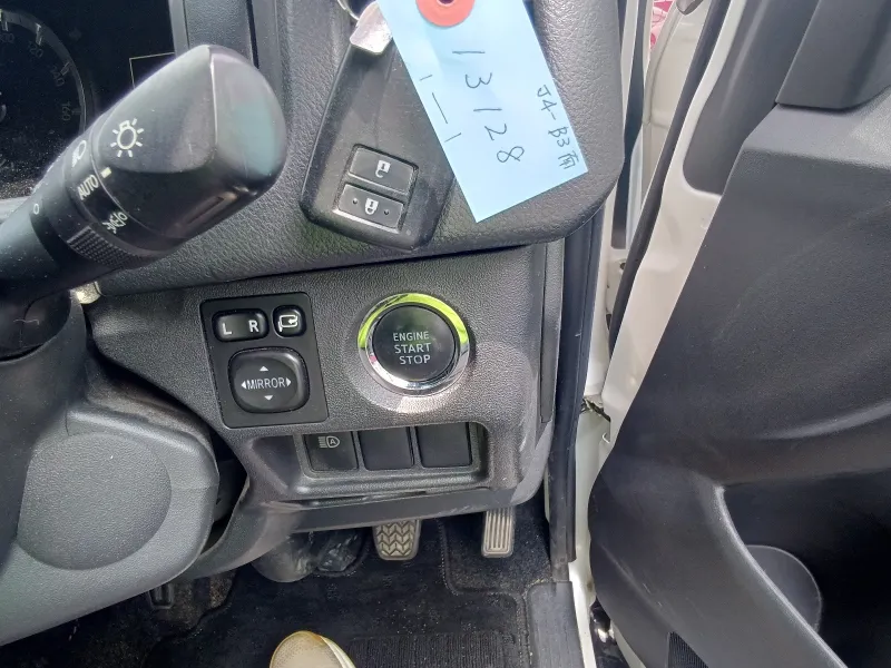 Toyota Hiace SGL Dark Prime II 2021 (Non Hybrid, Auction Grade 4) – Pearl | 47,265 km | Incoming | STK-260491