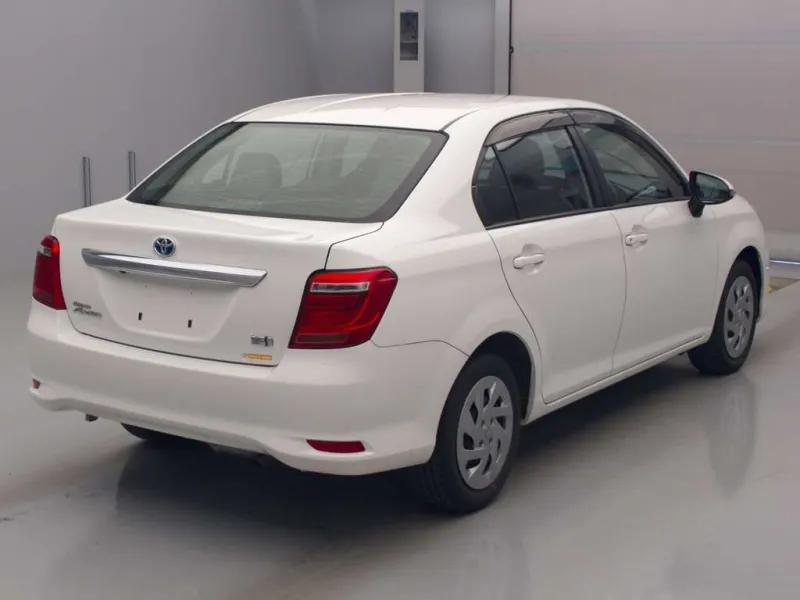 Toyota Axio EX 2021 (Hybrid, Auction Grade 4) – White | 114,000 km | Upcoming | STK-260499